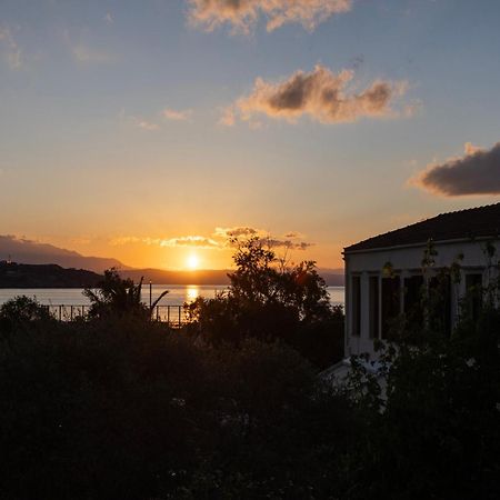 Amalen Suites Adults Only Rethymno Esterno foto